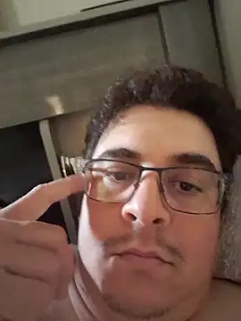 Snapshot of Edsonborges123 chatting on March 2025 02:14:01 PM Edsonborges123 online show from March 2025 02:14:01 PM