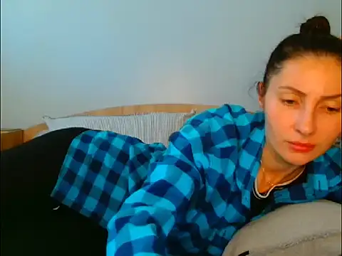 Irina9793 online show from May 2026 09:25:01 AM