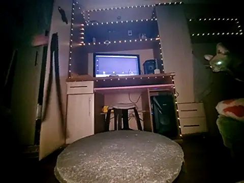 Nike-reactor online show from March 2026 08:04:02 PM