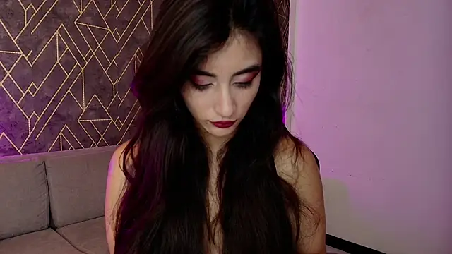 Tahara Romanov online show from April 2026 11:58:01 AM