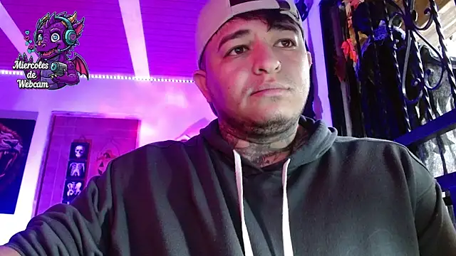 Snapshot of Strip_Classes_Col chatting on October 2025 03:09:01 PM Strip Classes Col online show from October 2025 03:09:01 PM