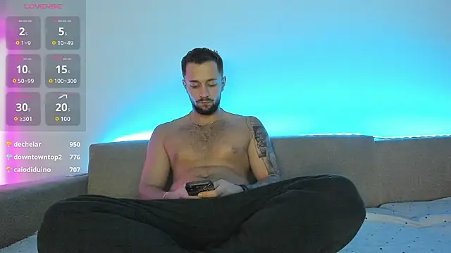 nicholasX1 online show from March 2026 02:04:02 AM