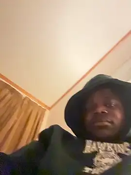 Julesgram online show from November 2025 11:40:02 PM