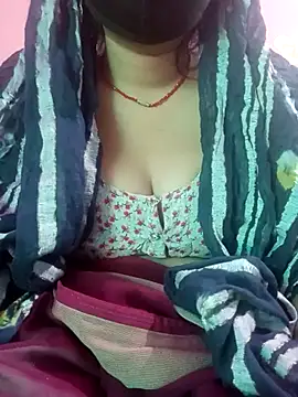 Snapshot of Beautiful_Puja chatting on March 2025 07:31:02 AM Beautiful Puja online show from March 2025 07:31:02 AM