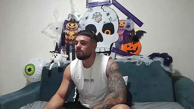 Snapshot of Tiberius_hunk chatting on October 2025 05:13:01 AM Tiberius hunk online show from October 2025 05:13:01 AM