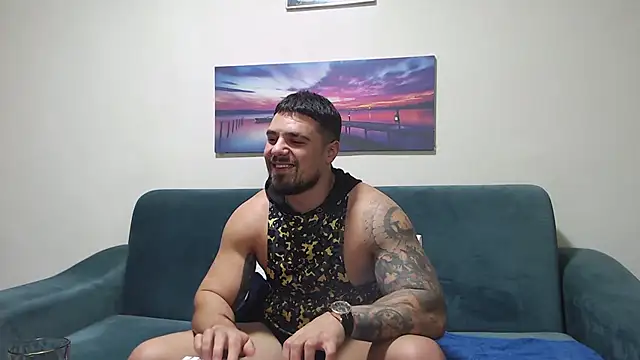 Snapshot of Tiberius_hunk chatting on November 2025 05:19:01 PM Tiberius hunk online show from November 2025 05:19:01 PM