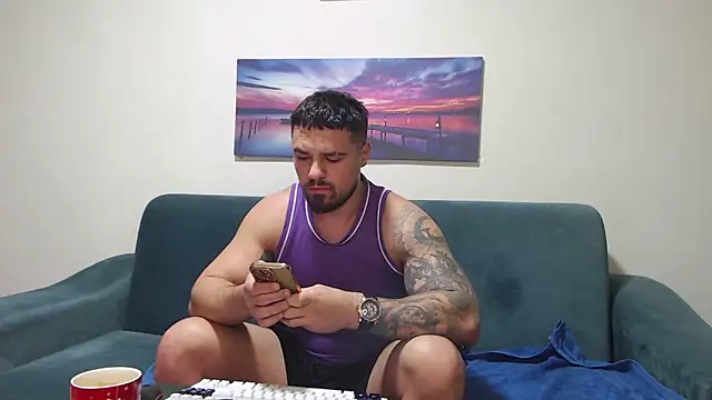 Snapshot of Tiberius_hunk chatting on November 2025 10:19:01 AM Tiberius hunk online show from November 2025 10:19:01 AM