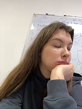 Snapshot of HannaJohnson chatting on March 2025 09:34:02 AM HannaJohnson online show from March 2025 09:34:02 AM