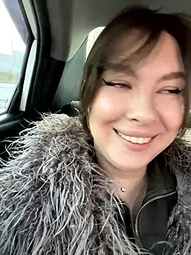 HannaJohnson online show from November 2025 05:40:01 AM