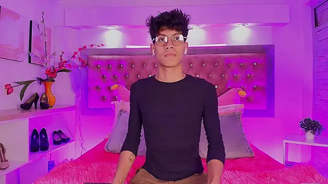 Snapshot of Jonas_Rivers chatting on October 2025 12:57:02 PM Jonas Rivers online show from October 2025 12:57:02 PM