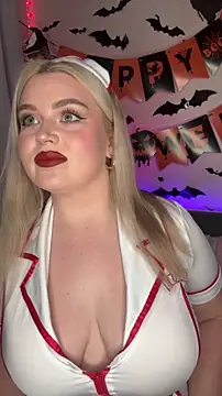 Snapshot of April_Vancee chatting on October 2025 03:27:01 PM April Vancee online show from October 2025 03:27:01 PM