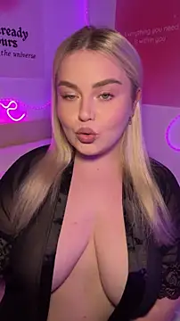 April Vancee online show from June 2026 04:40:01 PM