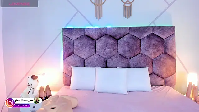 aurora collinss  online show from January 2026 12:40:01 PM