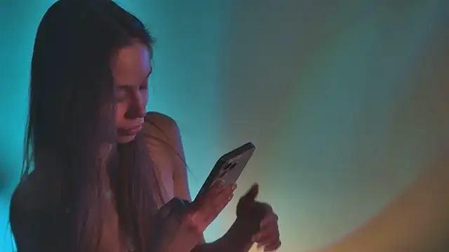 Amanda River online show from January 2026 12:38:01 AM