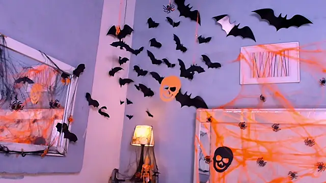 Emily Castillo 1 online show from October 2025 05:09:02 AM