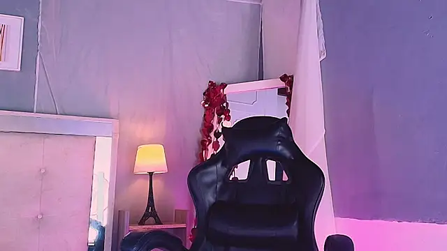 Emily Castillo 1 online show from February 2026 05:30:02 AM