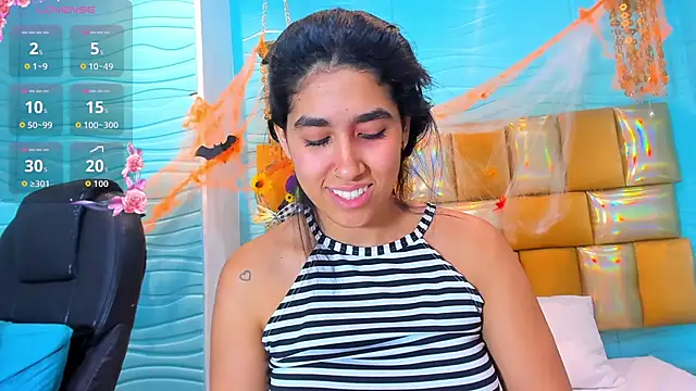 Mia Montess online show from November 2025 12:56:01 AM