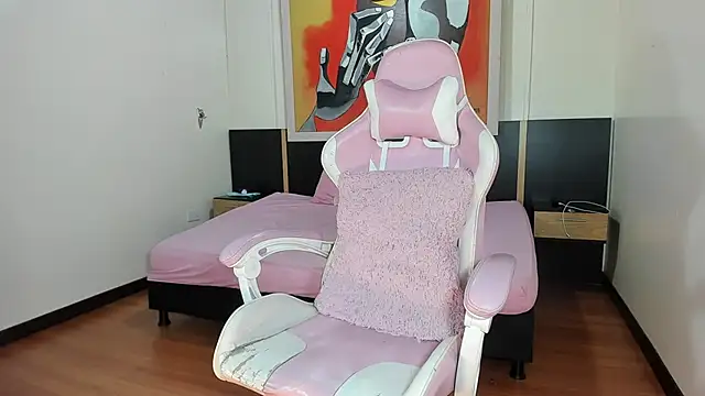 i am karoll online show from November 2025 07:07:02 PM