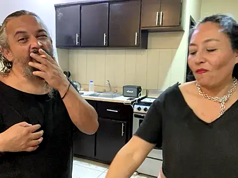 Snapshot of Sollhmaarh chatting on October 2025 04:01:02 AM Sollhmaarh online show from October 2025 04:01:02 AM