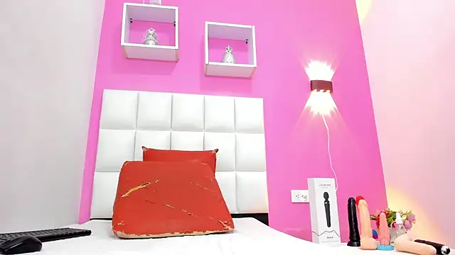 Snapshot of malu_hot69 chatting on September 2025 11:32:02 AM malu hot69 online show from September 2025 11:32:02 AM