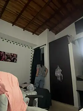 Snapshot of Camil_Lee chatting on March 2025 05:40:02 AM Camil Lee online show from March 2025 05:40:02 AM