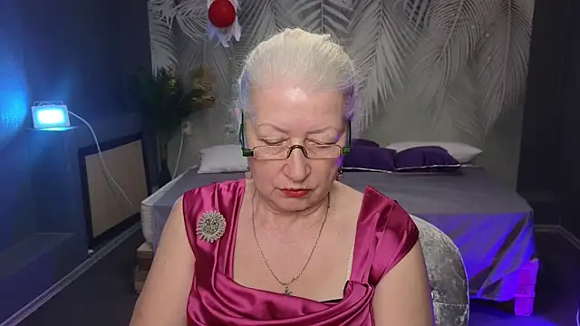 Maya Mayflower online show from March 2025 03:29:02 PM