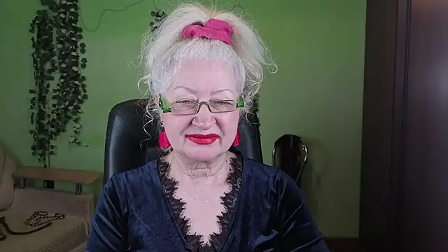 Maya Mayflower online show from February 2026 03:05:01 AM