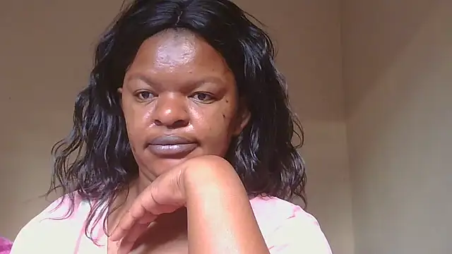 Snapshot of ebony_rose11 chatting on February 2025 04:41:02 AM ebony rose11 online show from February 2025 04:41:02 AM