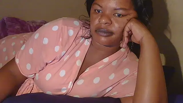 Snapshot of ebony_rose11 chatting on February 2025 08:45:01 PM ebony rose11 online show from February 2025 08:45:01 PM