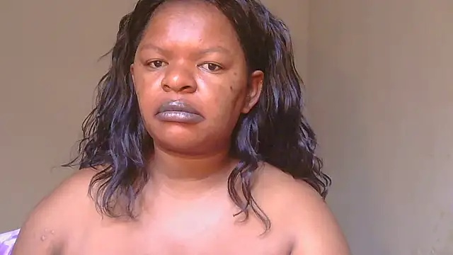 Snapshot of ebony_rose11 chatting on February 2025 07:47:02 AM ebony rose11 online show from February 2025 07:47:02 AM