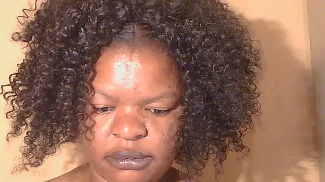 Snapshot of ebony_rose11 chatting on September 2025 01:06:02 AM ebony rose11 online show from September 2025 01:06:02 AM