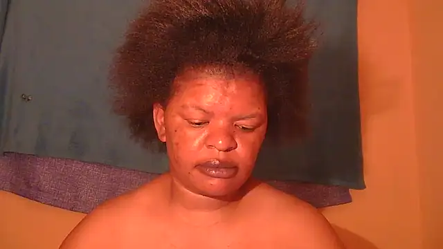 Snapshot of ebony_rose11 chatting on September 2025 04:21:01 PM ebony rose11 online show from September 2025 04:21:01 PM