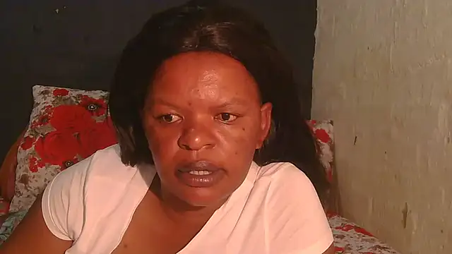 Snapshot of ebony_rose11 chatting on November 2025 05:13:02 PM ebony rose11 online show from November 2025 05:13:02 PM