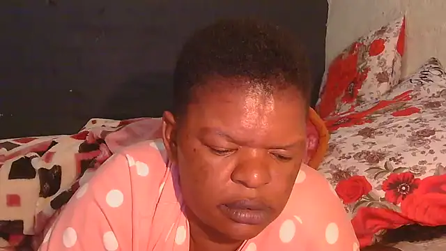 Snapshot of ebony_rose11 chatting on November 2025 03:18:02 AM ebony rose11 online show from November 2025 03:18:02 AM