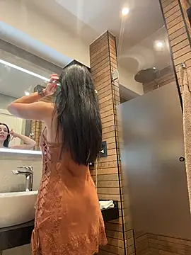 Vanessao1 online show from November 2025 07:30:01 AM