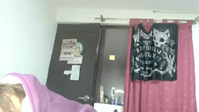 KratosAfroditacs online show from February 2026 01:53:02 PM