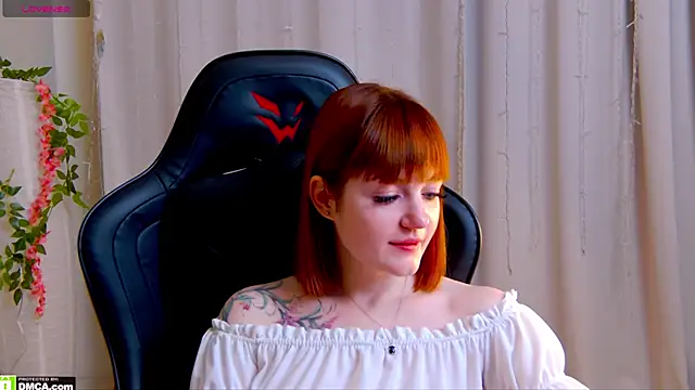 Ashley Nicks online show from October 2025 12:52:02 AM