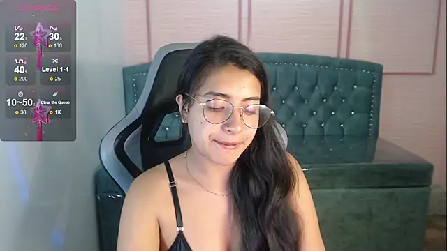 Snapshot of alexa_romero_t chatting on October 2025 11:40:01 AM alexa romero t online show from October 2025 11:40:01 AM