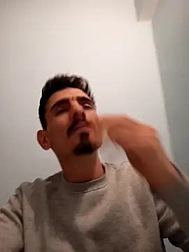 Snapshot of Anonim2026 chatting on March 2025 10:04:02 PM Anonim2026 online show from March 2025 10:04:02 PM