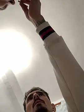 Snapshot of Anonim2026 chatting on November 2025 12:44:01 AM Anonim2026 online show from November 2025 12:44:01 AM