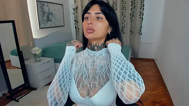 Snapshot of CharimgSabrina chatting on September 2025 07:08:02 AM CharimgSabrina online show from September 2025 07:08:02 AM