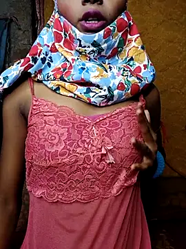 Cutesoma01 online show from October 2025 05:13:02 PM