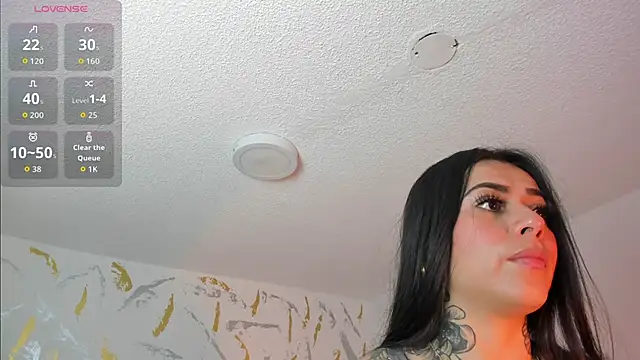 Cristal Velle online show from April 2026 10:19:02 AM