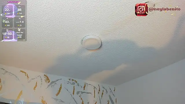 Cristal Velle online show from July 2026 01:10:01 PM