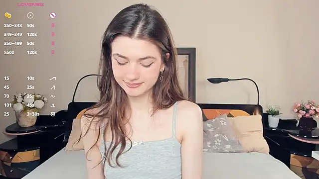 CathrynCovil online show from April 2026 10:52:02 AM