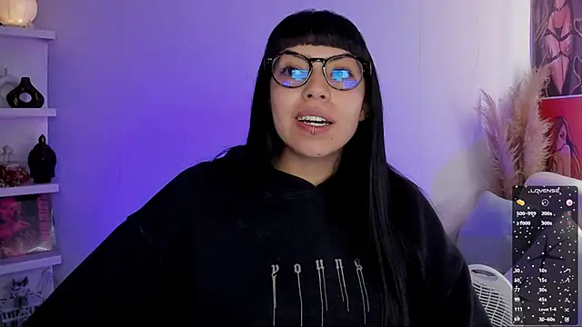 Snapshot of Saraa_Desiree chatting on September 2025 12:41:01 PM Saraa Desiree online show from September 2025 12:41:01 PM