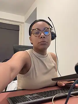 Melia Rayne online show from March 2026 10:20:01 AM