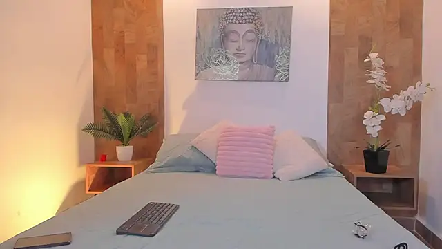 isabella winkler online show from April 2026 11:54:02 AM