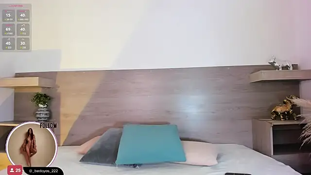 Snapshot of alison222_ chatting on March 2025 08:09:01 PM alison222 online show from March 2025 08:09:01 PM