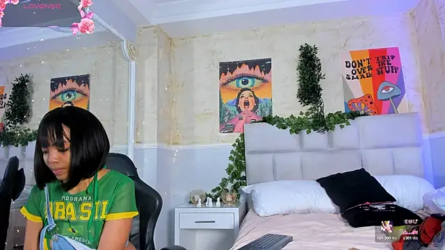 SarahLynn7 online show from November 2025 11:21:02 PM